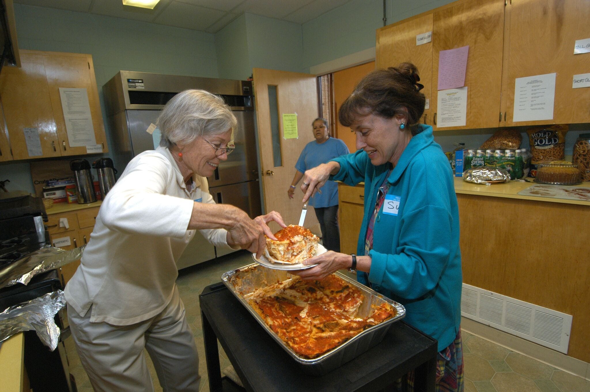 mission makers Family promise making meal