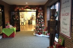 Briarwood Christmas Shop Entry