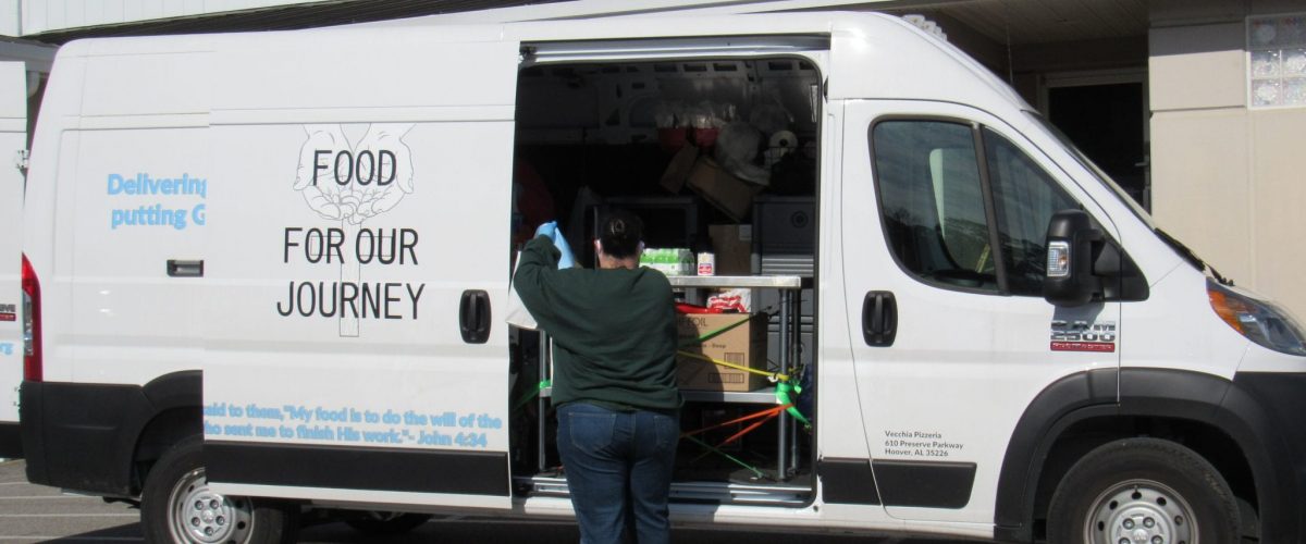 church leaders food drive ols food truck IMG 2206