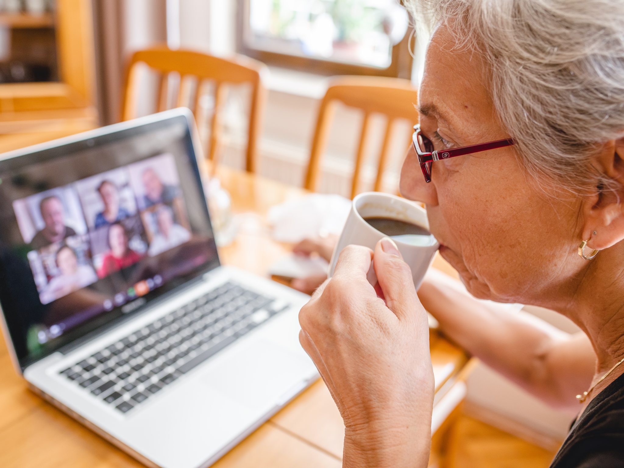 Online Small Groups