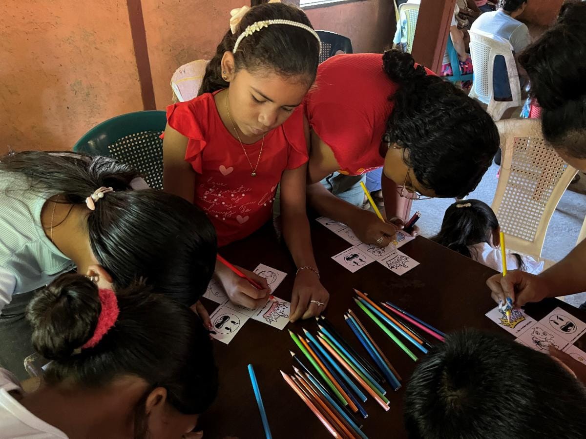 Little girls doing art