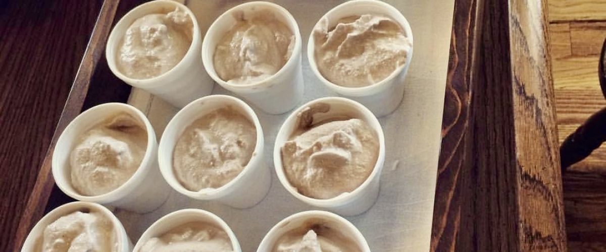Ice cream in cups on tray
