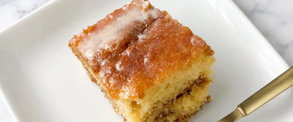 Honey Bun Cake