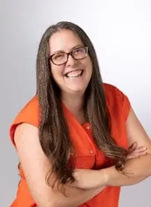 Tanya Luken headshot