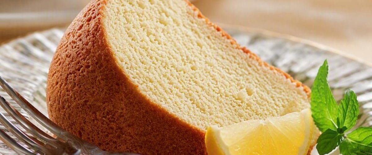 White Lily Lemon Pound Cake