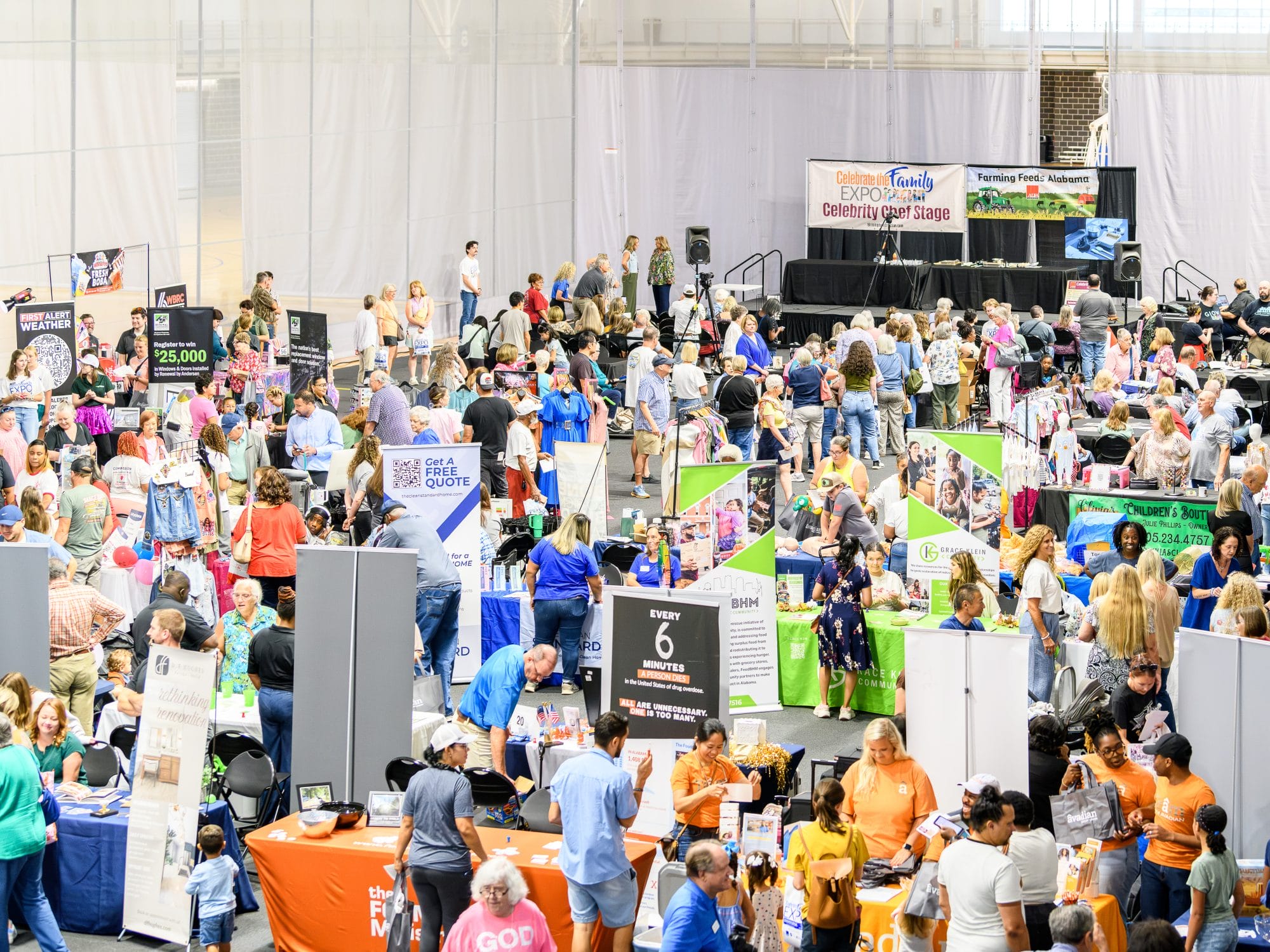 Expo crowd photo